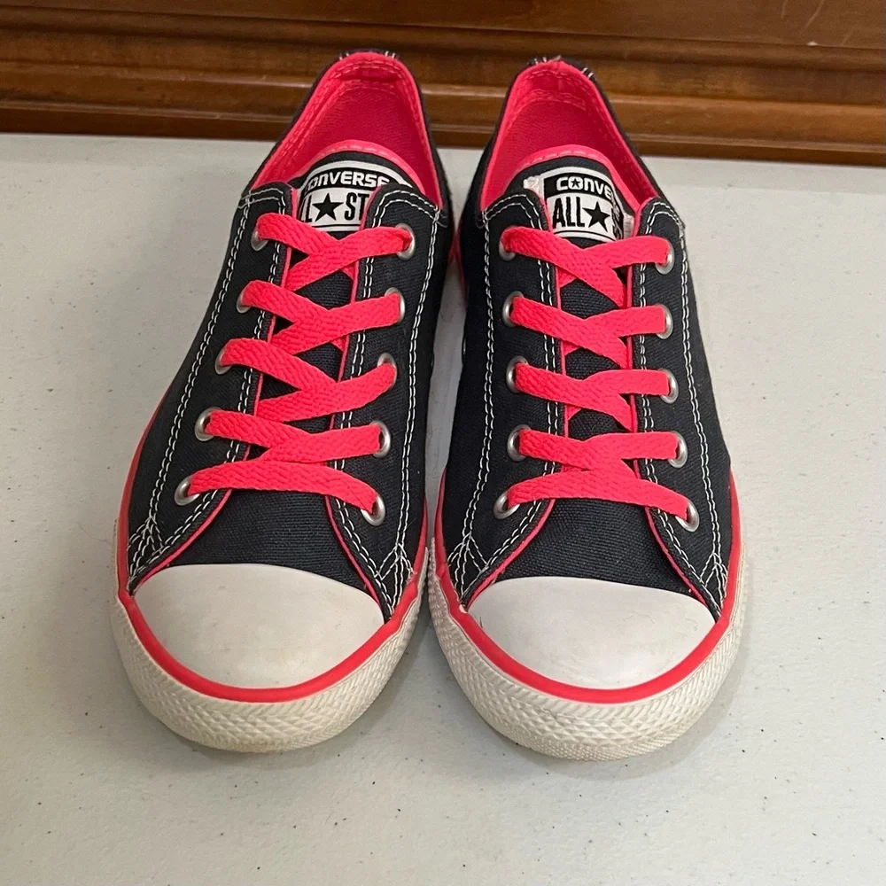 Converse CTAS Dainty Ox |  Navy Blue and Neon Pink - Picture 2 of 11